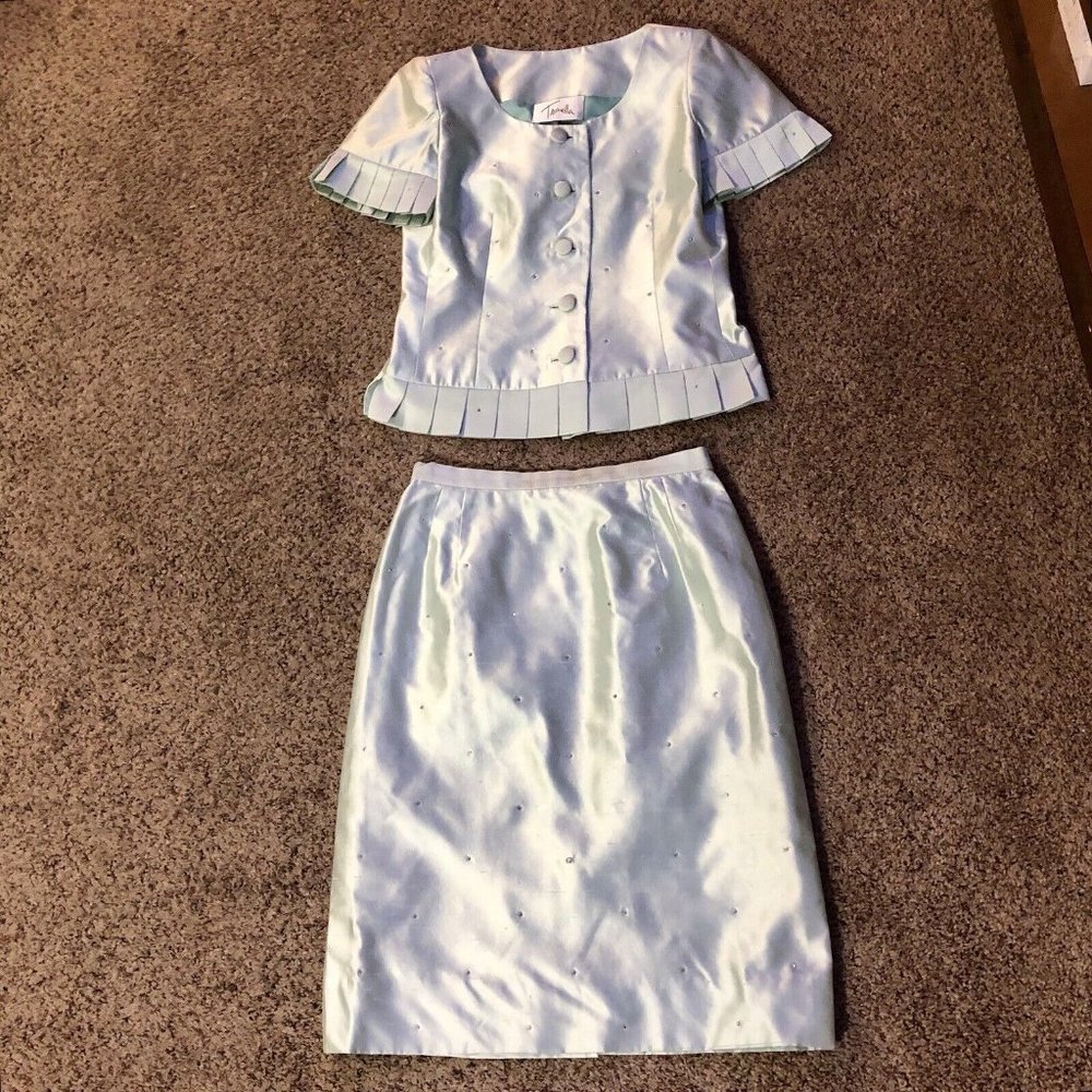 Vintage Travilla Skirt Suit Womens 10 Used Green Special Occasion